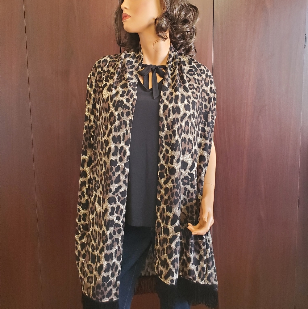 Pretty Leopard Print Fringed Cardigan Duster